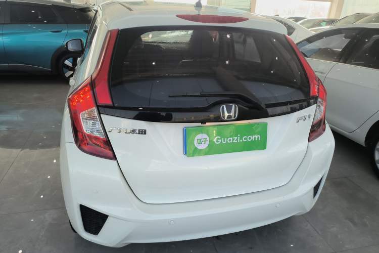 Used Honda Fit 2016 1.5L LXS CVT Comfort Sunroof Version
