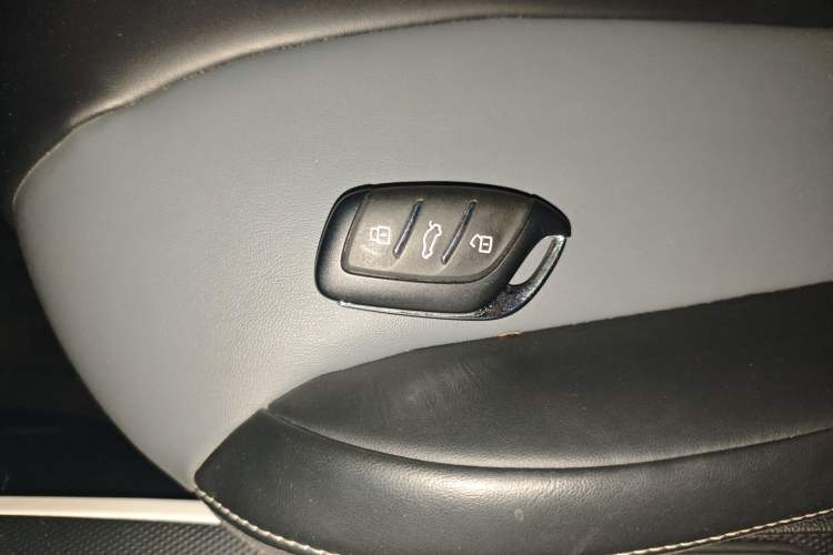 Used Roewe Clever 2022 311km QiQi BoBo Edition