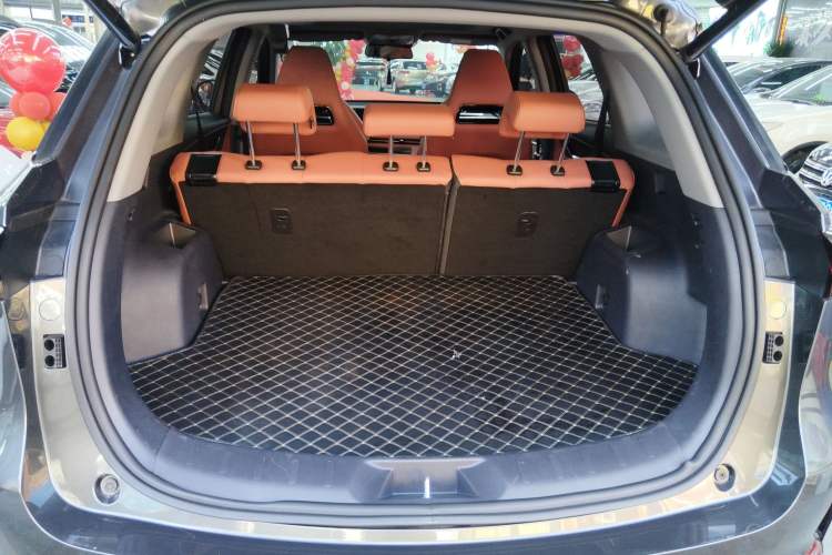 Used Changan CS75 PLUS 2023 3rd Generation 1.5T Automatic Prestige Model
