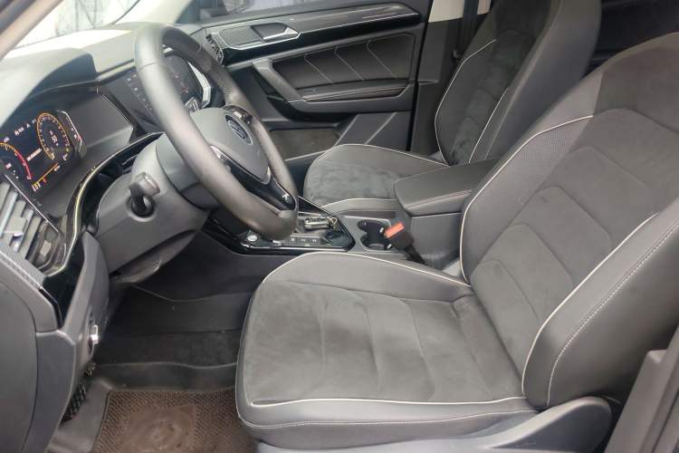 Used Volkswagen Tayron 2020 330TSI Two-Wheel Drive Luxury Connected Pro Edition
