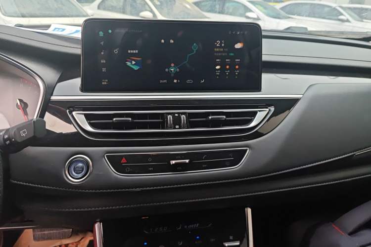 Used Changan CS75 2022 Blue Whale Edition 1.5T DCT Luxury Model
