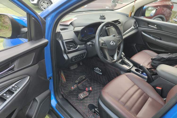 Used Oshan A800 2017 1.5T Automatic ZhiZun Model
