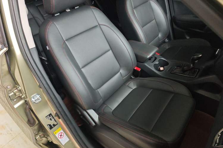 Used Changan CS75 2014 1.8T Automatic Elite Model China IV Standard
