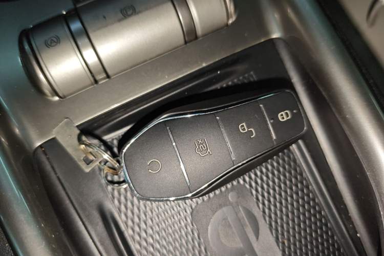 Used BYD Dolphin 2021 405 km Fashion Edition
