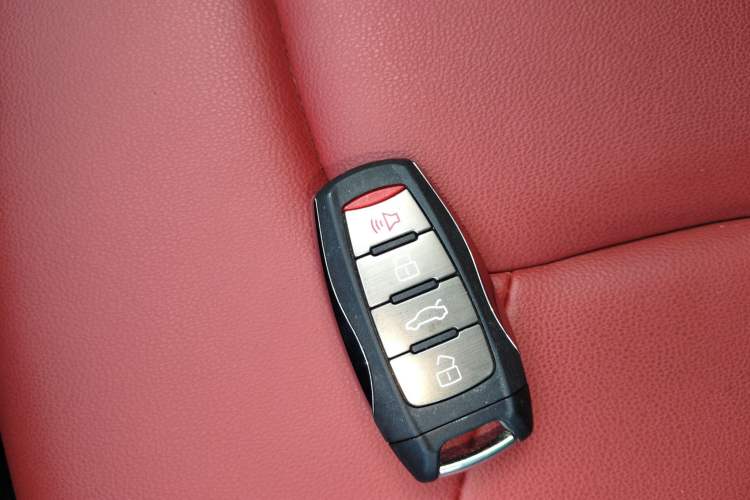 Used Haval H2s 2017 Red-Label 1.5T Dual-Clutch Elite Model