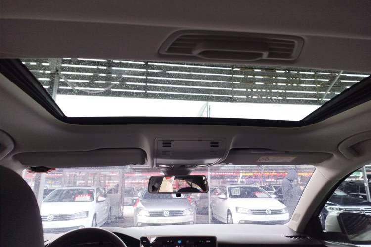 Used Volkswagen Bora 2023 300TSI DSG Prestige Edition
