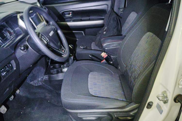 Used Haval H1 2017 Red-Label 1.5L Manual Comfort Model
