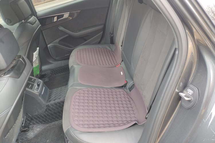 Used Audi A4L 2024 45 TFSI quattro Prestige Dynamic Edition