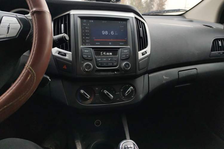 Used Dongfeng Aeolus AX3 2016 1.5L Manual ZhiKu Model