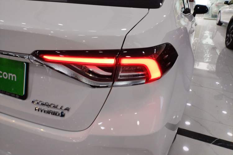 Used Toyota Corolla 2023 1.8L Smart Electric Hybrid Dual-Motor Elite Edition
