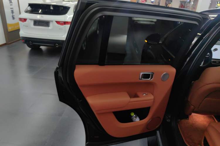 TDK.VehicleDetails.img