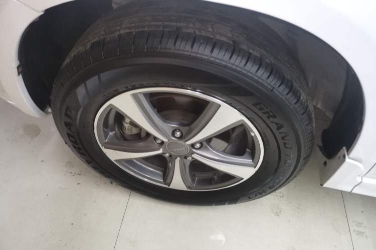 Used Haval H6 2016 Upgraded Model 1.5T Automatic Two-Wheel Drive Elite Version
