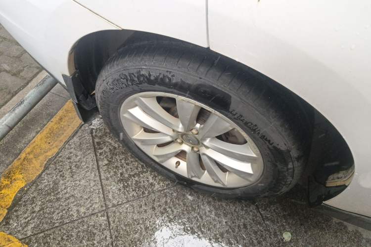 Used Haval H2 2016 Red Label 1.5T Manual Two-Wheel Drive Elite Model
