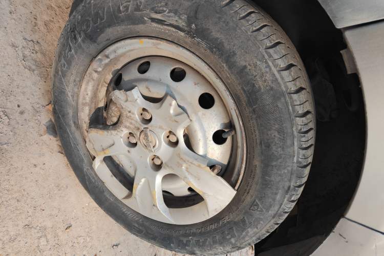 Used Jinbei New Hiace X30L 2016 1.3L Wealth Edition DLCG12