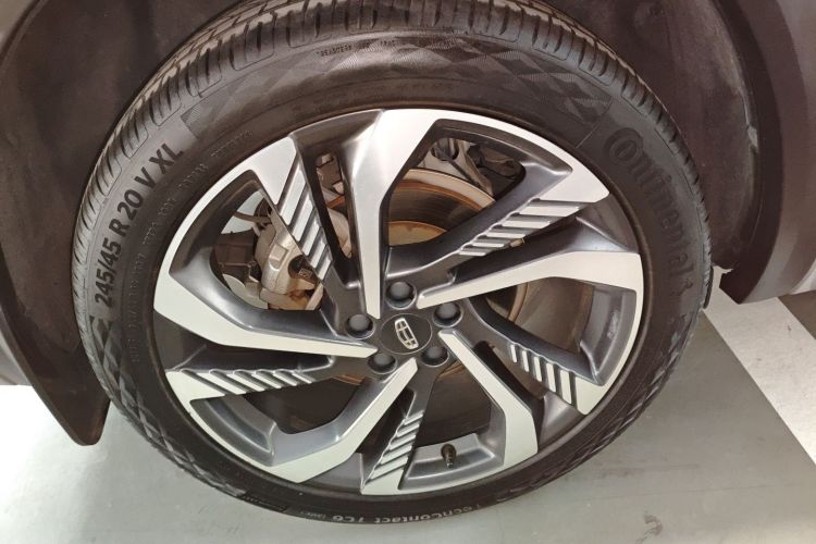 Used Geely Auto Monjaro L 2023 2.0TD High-Power Automatic Two-Wheel Drive Flagship Version
