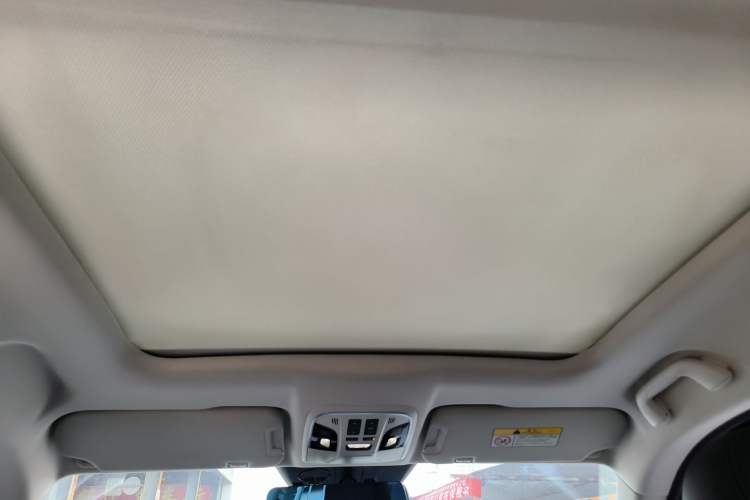 Used Haval H7 2017 Red-Label H7 2.0T Automatic Prestige Model
