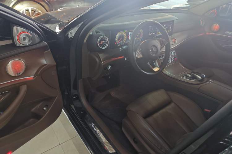 Used Mercedes-Benz E-Class 2018 E 200 L
