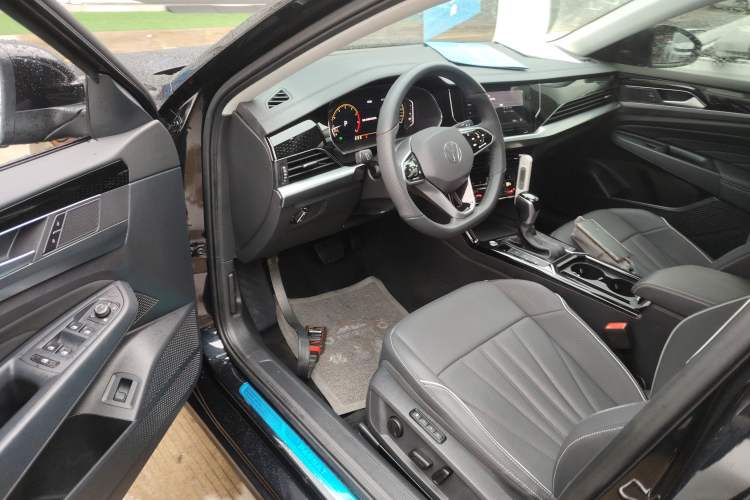 Used Volkswagen Passat 2024 330TSI Elite Edition
