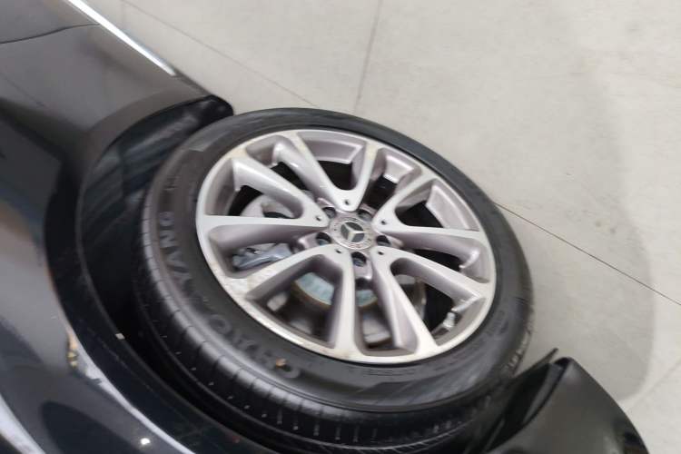 Used Mercedes-Benz E-Class 2020 Facelift E 260 L
