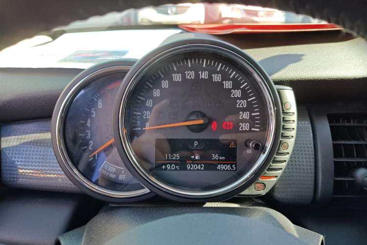 Used  MINI 2016 1.5T COOPER Five-Door Edition
