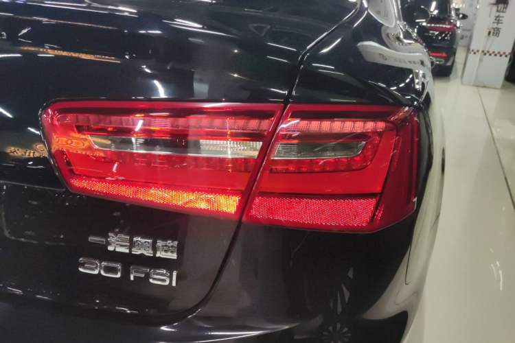 Used Audi A6L 2015 30 FSI Millionth Anniversary Comfort Model