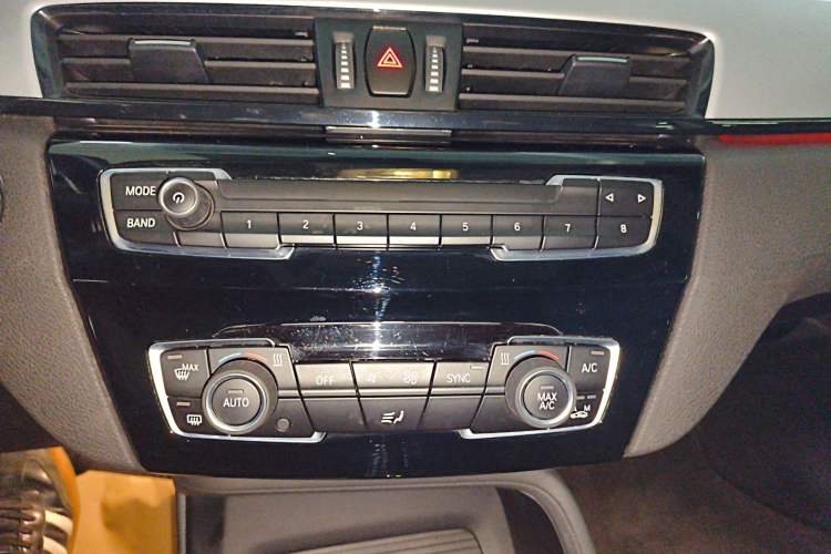 Used BMW X1 2019 sDrive18Li Fashion Model