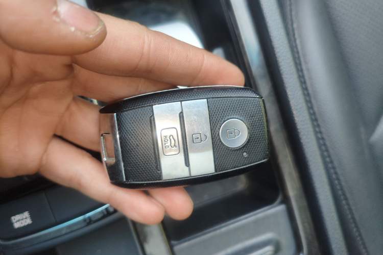 Used Kia K5 2016 1.6T Automatic LUX
