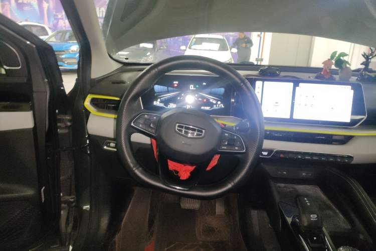 Used Geely Auto Coolray 2022 Bin Yue COOL 1.5TD DCT Hot Engine Edition
