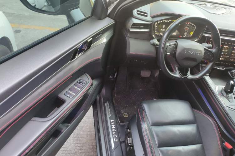 Used Lynk & Co 05 2020 2.0TD Four-Wheel Drive HypeHalo