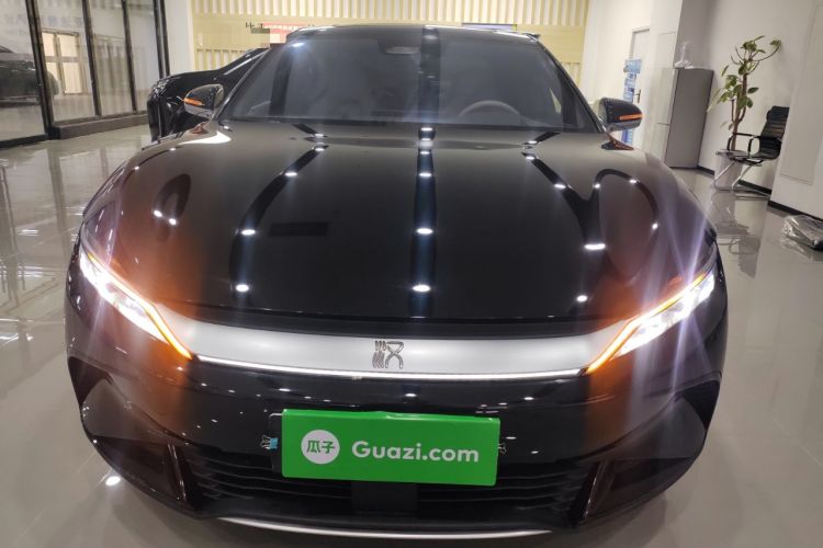 Used BYD Han 2024 EV Glory Edition 610 km All-Wheel Drive "Tian Shen Zhi Jia" Intelligent Driving Model
