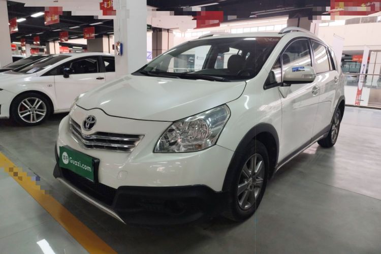 Used Toyota Verso 2015 180E CVT Crossover Edition
