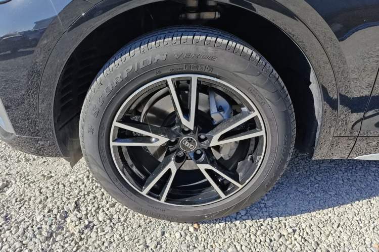 TDK.VehicleDetails.img