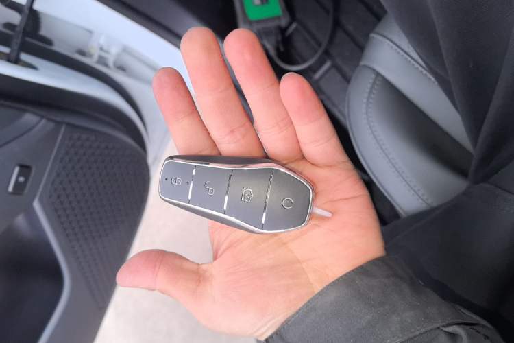 Used BYD Qin PLUS 2025 DM-i Smart Drive 55KM Leading Model