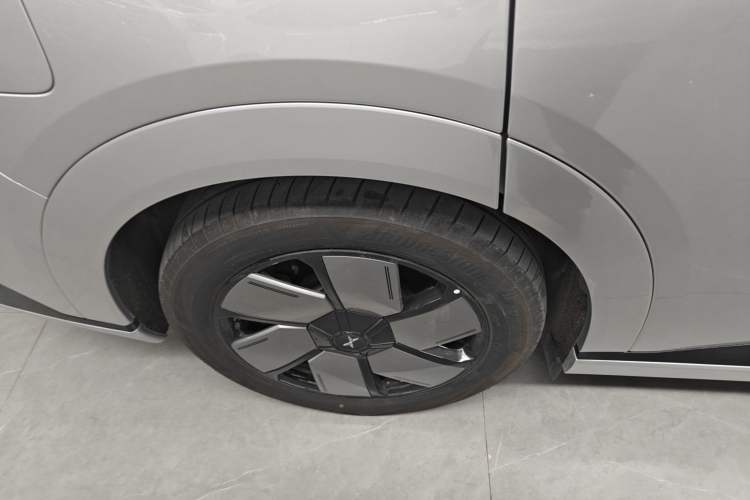 Used XPeng X9 2024 640 All-Wheel Drive High-Performance Max
