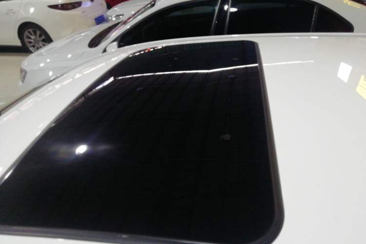 Used Toyota Levin 2023 185T CVT Luxury Edition
