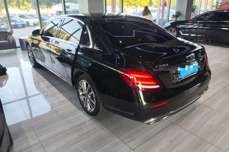 Used Mercedes-Benz E-Class 2019 E 260 L