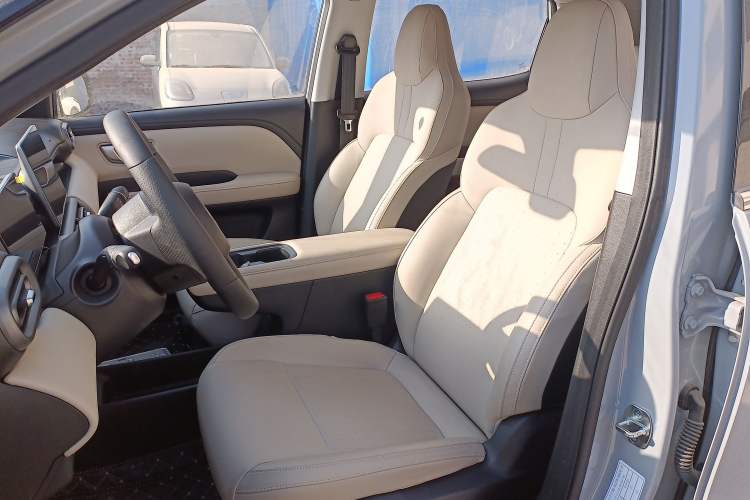 Used Wuling Bingo PLUS 2024 401 km Range 5-Seater Version