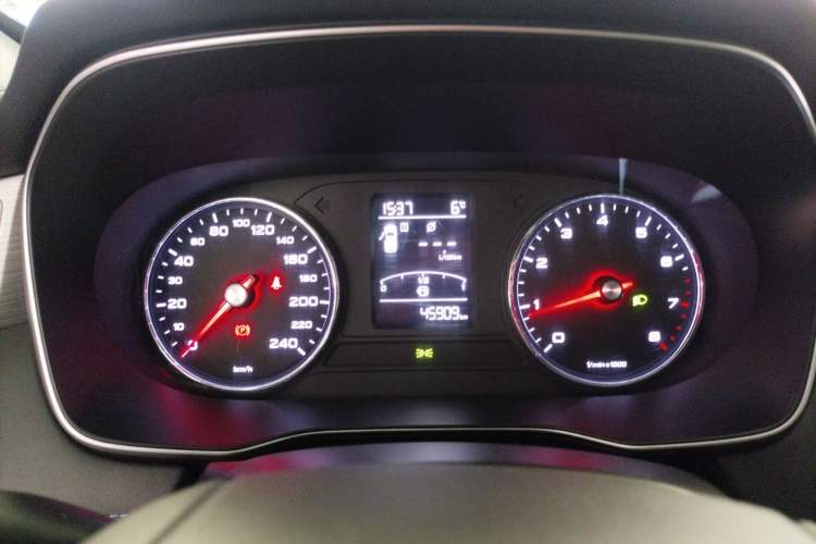 Used Roewe RX5 2020 PLUS 300TGI Manual Ali National Style Luxury Edition
