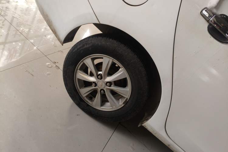 Used Chevrolet Sail 2015 Sail 3 1.3L AMT Ideal Edition
