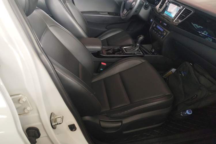 Used Hyundai Mistra 2014 1.8L Automatic Smart GLS