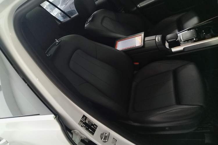 Used Mercedes-Benz GLB 2020 Facelift GLB 200 Fashion Edition