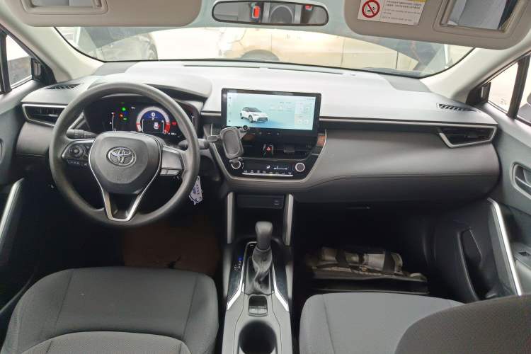 Used Toyota FRONTLANDER 2023 2.0L CVT Elite Edition
