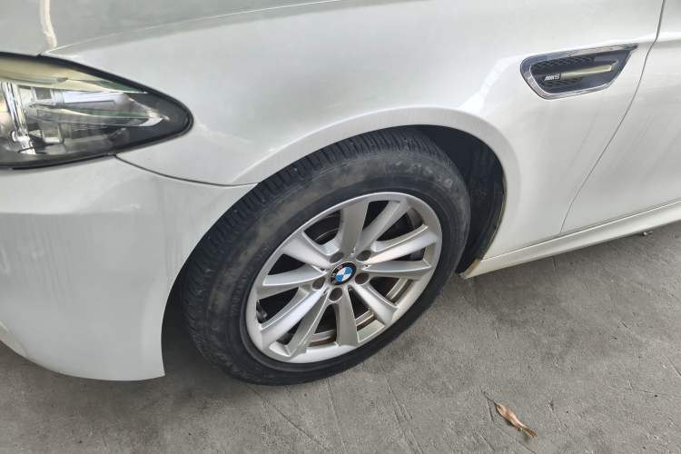 Used BMW 5 Series 2014 520i Elegant Edition