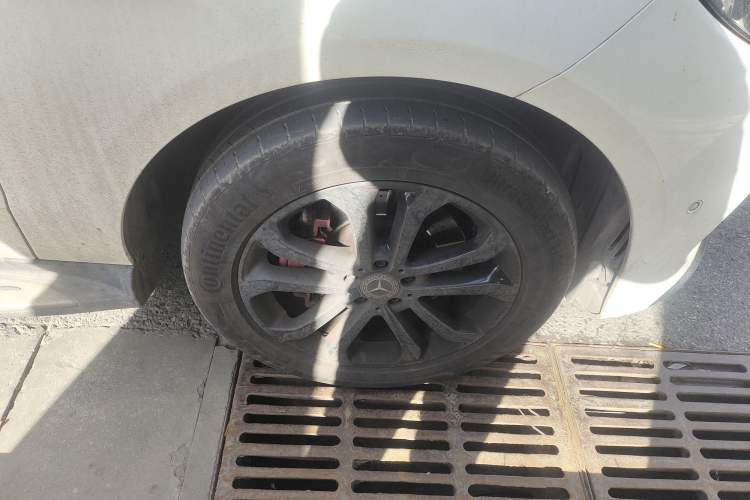 Used Mercedes-Benz GLE 2018 GLE 320 4MATIC Dynamic Edition Collector's Edition
