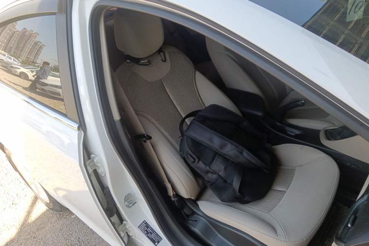 Used Buick GT 2019 15T Dual-Clutch Advanced Version China VI Standard
