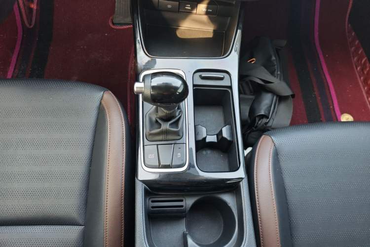 Used Kia K4 2017 1.8L Automatic GLS
