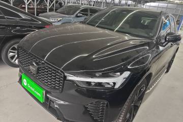 Used Volvo XC60 New Energy 2025 Plug-in Hybrid Long-Range All-Wheel Drive Zhiyuan Extreme Night Black Edition