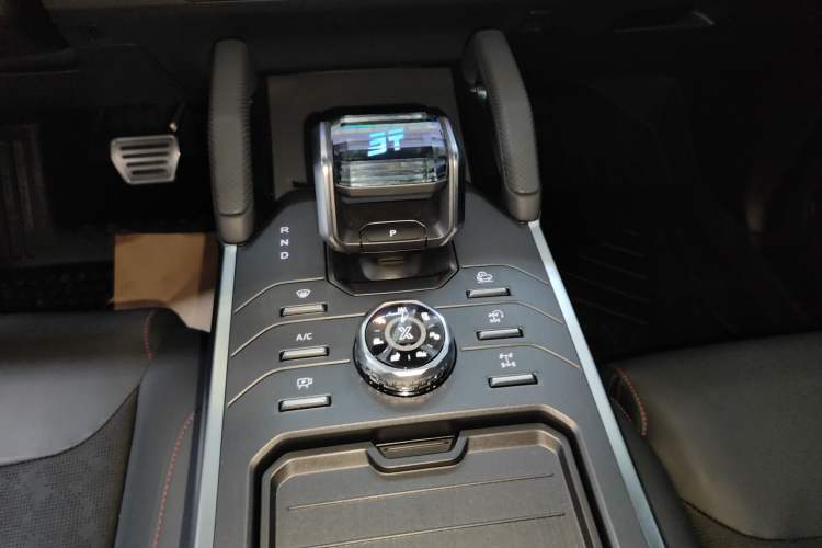 Used JETOUR Shanhai Shanhai T2 2024 C-DM 206KM Four-Wheel Drive Wilderness Edition
