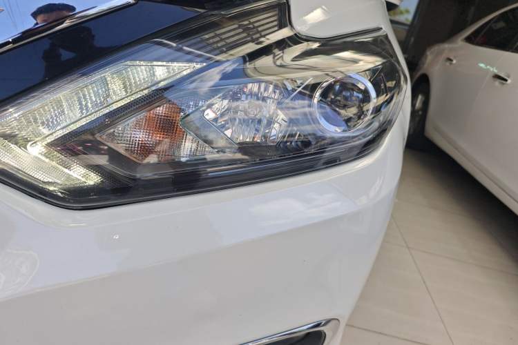 Used Nissan Teana 2016 Revised Version 2.0L XL Comfort Edition
