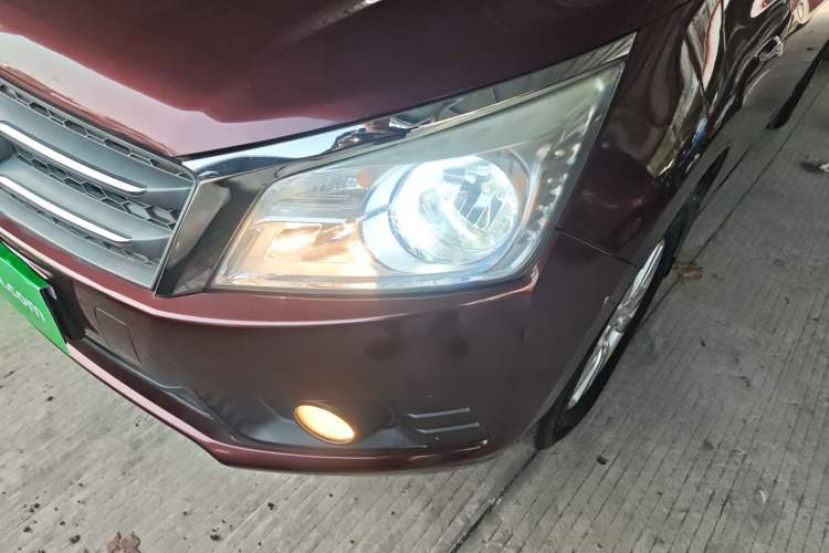 Used Venucia T70 2015 2.0L CVT Smart Choice Edition